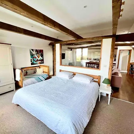The Cart Loft - Private Apartment On Farm In Rye Peasmarsh Exterior photo